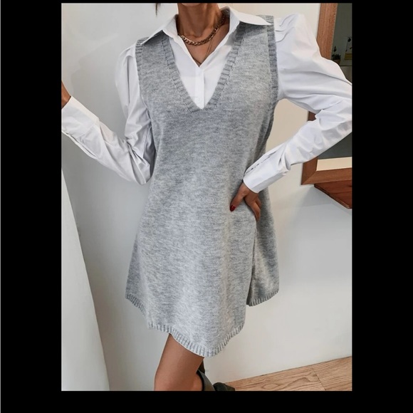 BRAND NEW V-neck Solid Sweater Dress Without Blouse - Picture 3 of 6